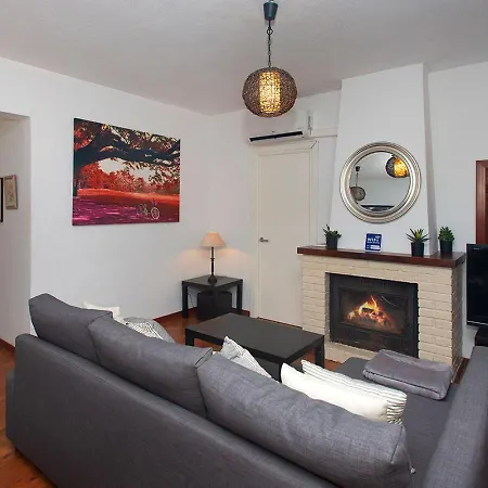 Blanca * 托雷维耶哈